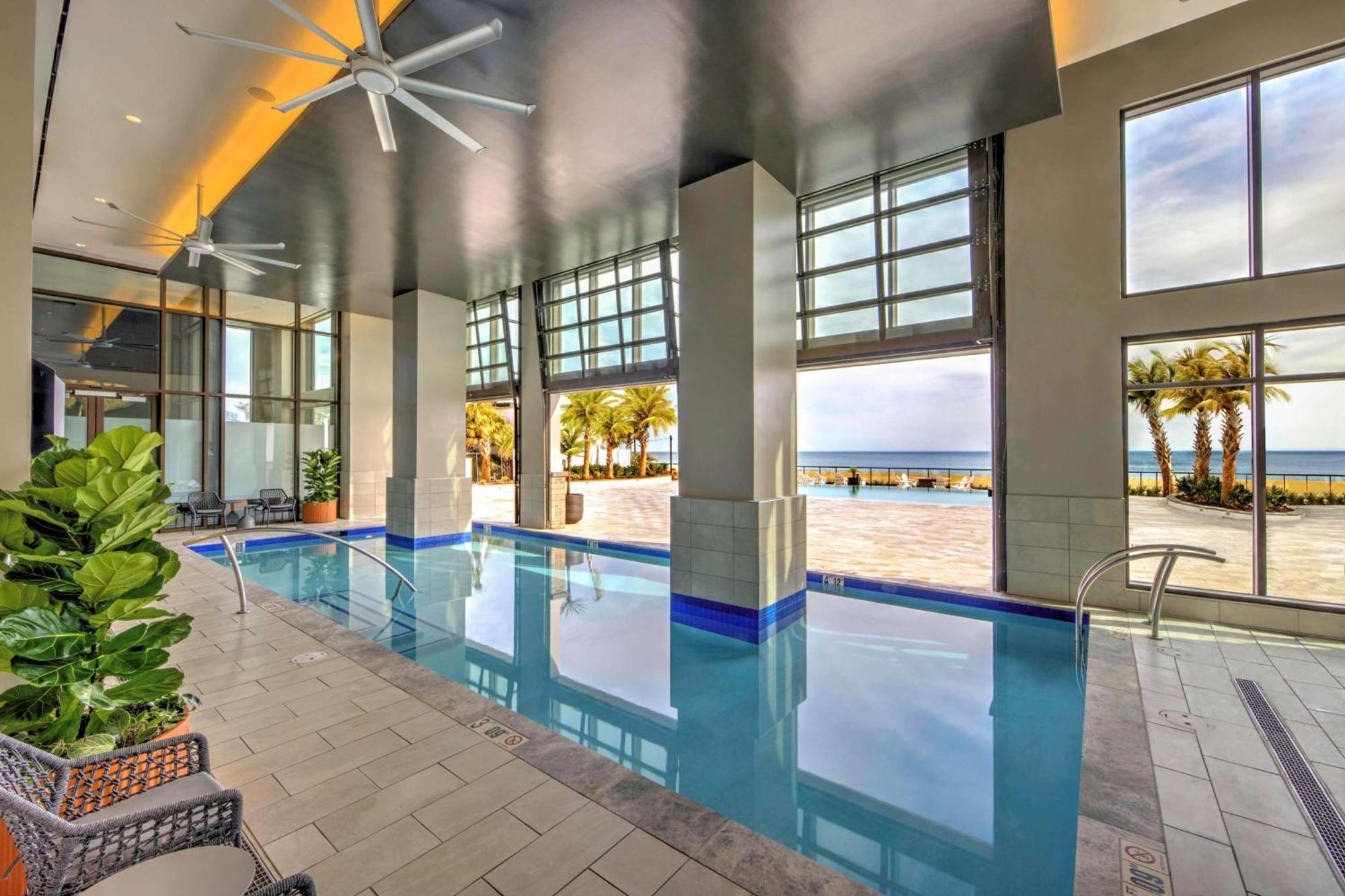 Embassy Suites By Hilton Virginia Beach Oceanfront Resort Εξωτερικό φωτογραφία